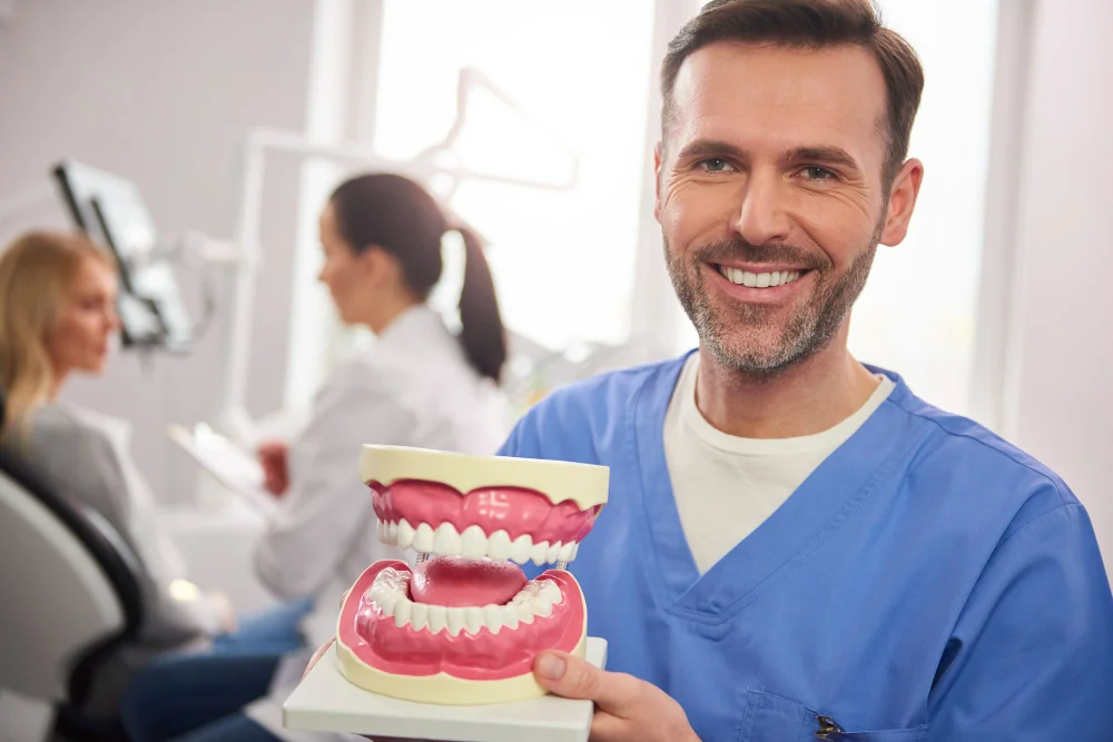 implante dentário
